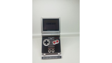 Game Boy Advance SP NES CLASSIC Edition Complète en boite